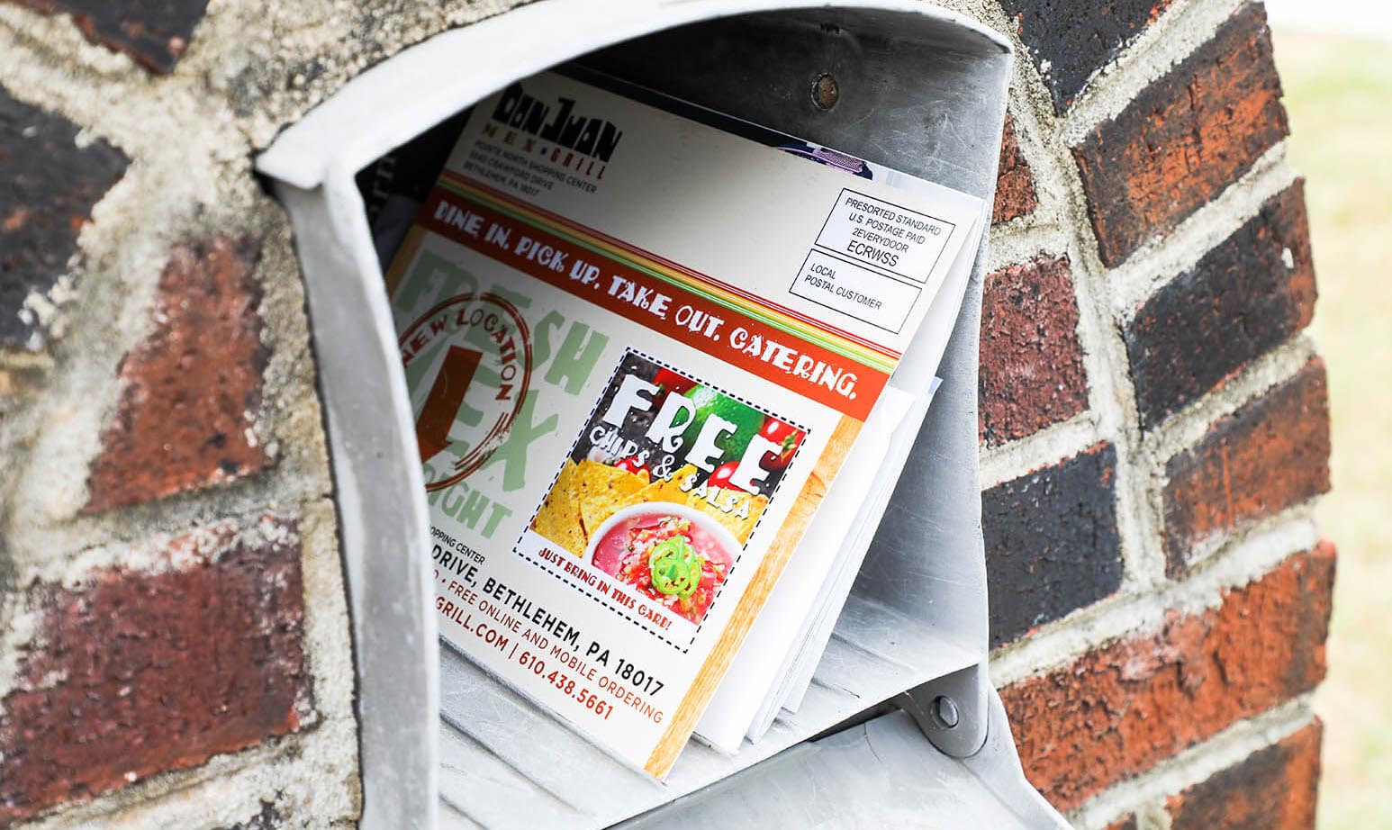 Sending out oversized postcards with beautiful pictures of your food, coupons, and promotions is an excellent way to reach new local customers and get them interested in your restaurant. 