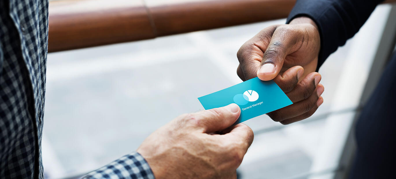 5 Tips for Using Business Cards Effectively