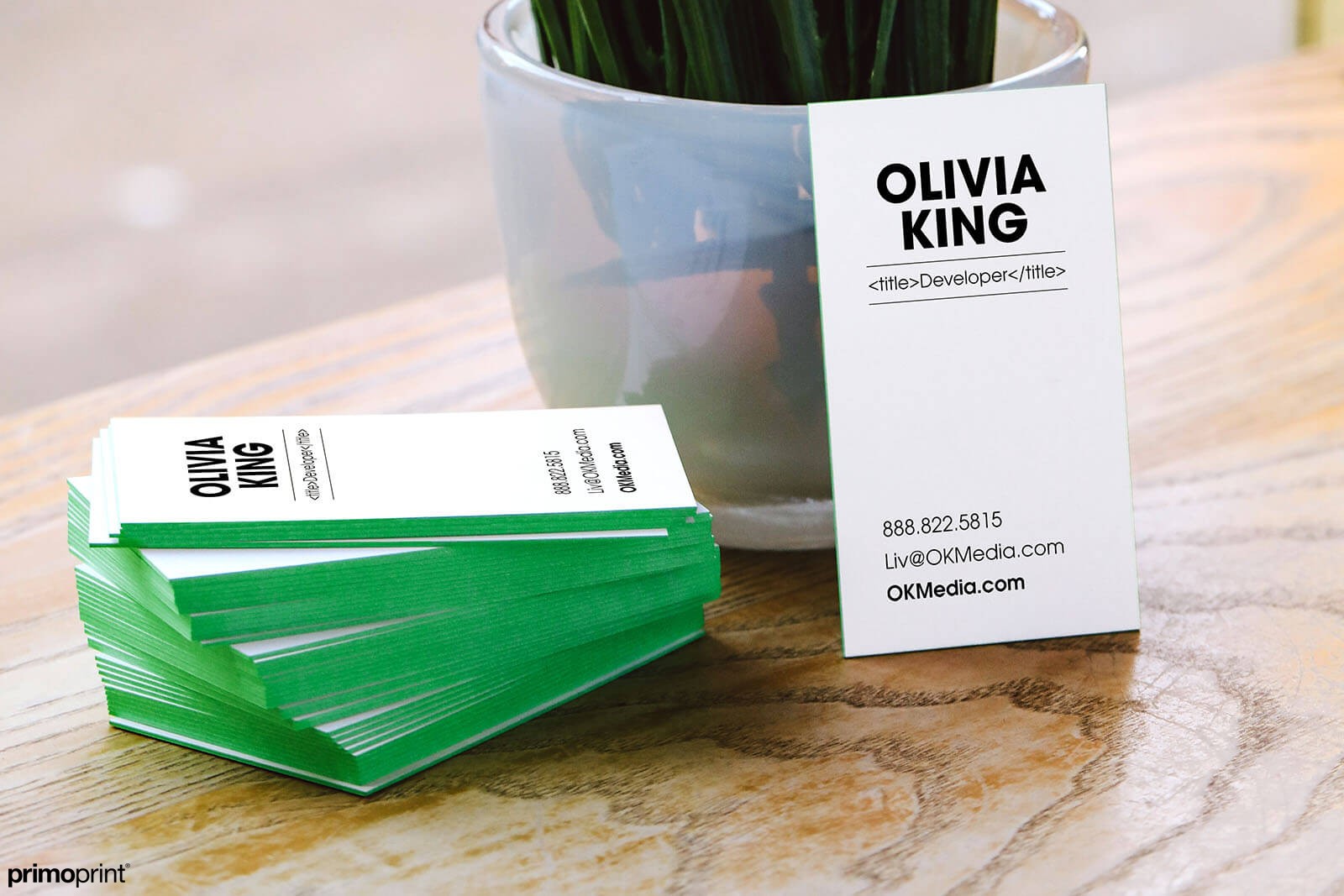 32PT super thick green painted edge business cards.